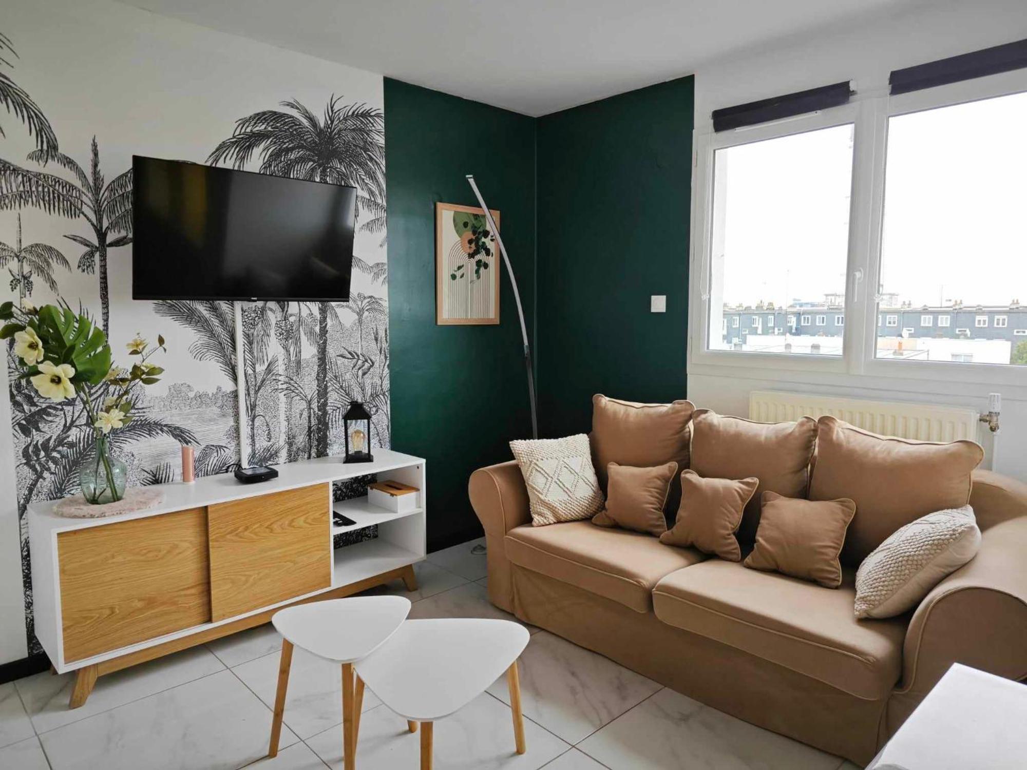 Plage-gare Elegant Equipe * Calais